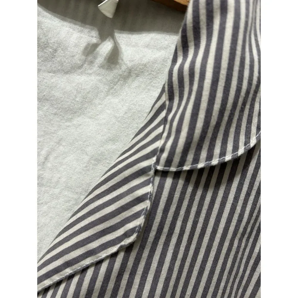 IZOD Sz M Blue Striped Button-Up‎ Pajama Sleep Shirt Nightgown gray and white